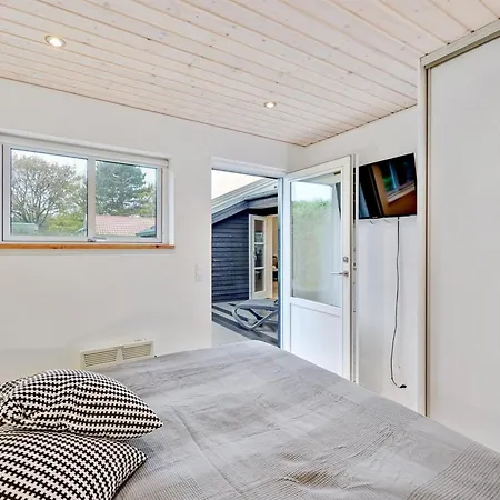 Kamilla - 200m From The Sea By Interhome *