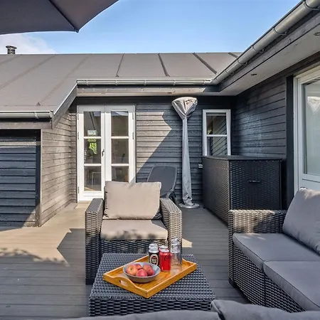 Kamilla - 200m From The Sea By Interhome *