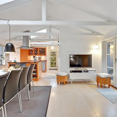 Kamilla - 200m From The Sea By Interhome Feriehus